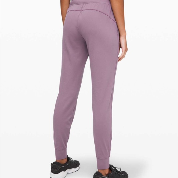 Lululemon Ready to Rulu Pant 29” Frosted Mulberry 
Size 2 - Picture 3 of 15